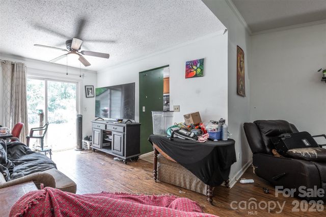 6718 Pueblo Lane, Charlotte, NC 28227