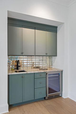 4153 Outer Dr, Nashville, TN 37204