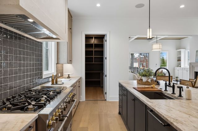 4153 Outer Dr, Nashville, TN 37204