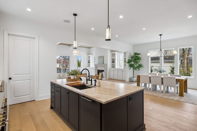 4153 Outer Dr, Nashville, TN 37204