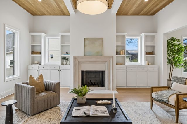 4153 Outer Dr, Nashville, TN 37204