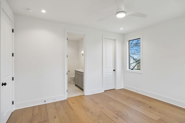 4153 Outer Dr, Nashville, TN 37204