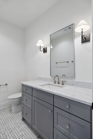 4153 Outer Dr, Nashville, TN 37204