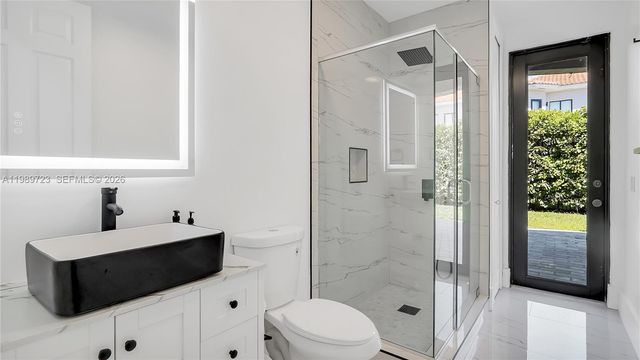 7965 SW 195th St, Cutler Bay, FL 33157