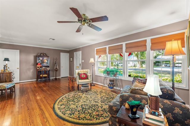 815 Merry Lane, Wharton, TX 77488