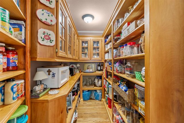 815 Merry Lane, Wharton, TX 77488