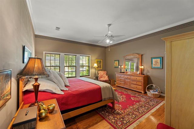 815 Merry Lane, Wharton, TX 77488