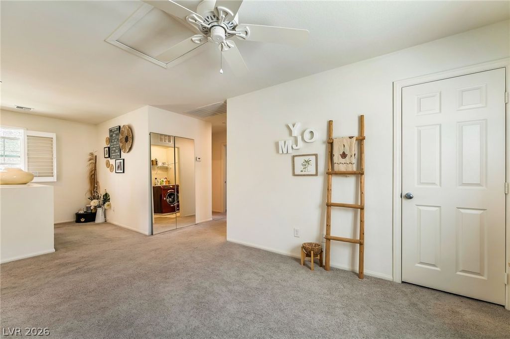 Image 21 of property listing at 2918 Tranquil Brook Avenue, Henderson, NV 89044