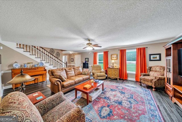 1239 Graves Springs Road, Leesburg, GA 31763