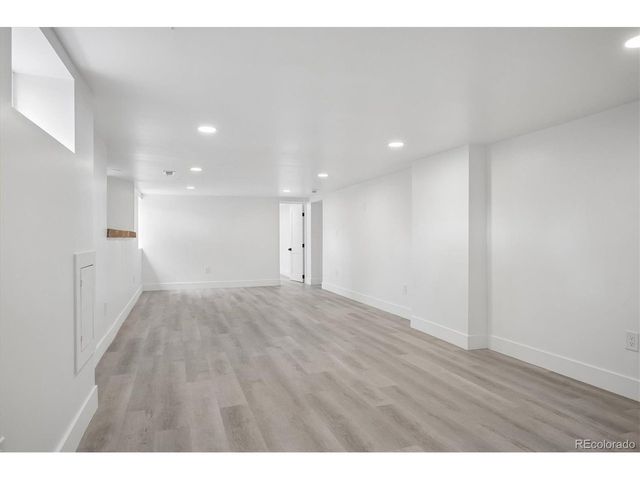 7198 W 29th Ave, Wheat Ridge, CO 80033