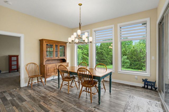 2703 BRISTOL LAKE DR, Columbia, MO 65201