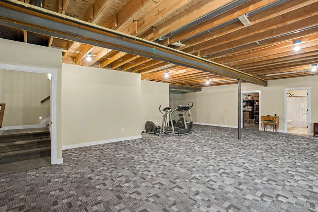 2703 BRISTOL LAKE DR, Columbia, MO 65201
