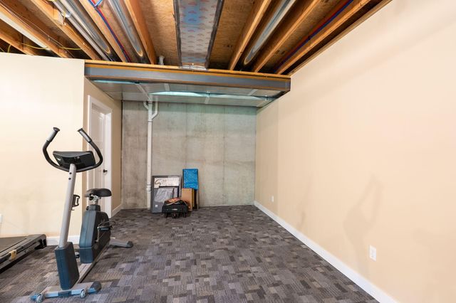 2703 BRISTOL LAKE DR, Columbia, MO 65201