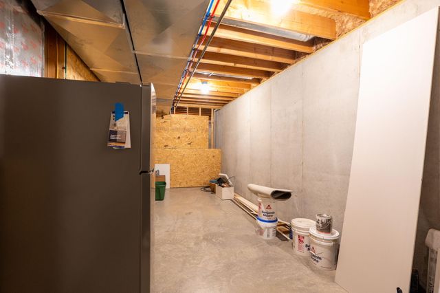 2703 BRISTOL LAKE DR, Columbia, MO 65201