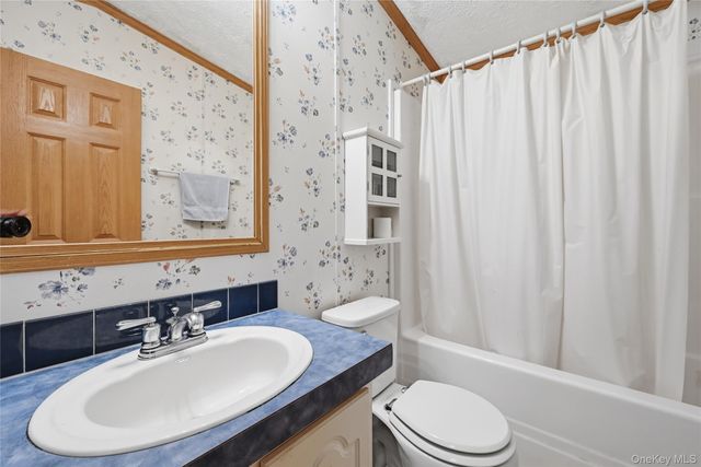 658-A11 Sound Avenue, Calverton, NY 11933