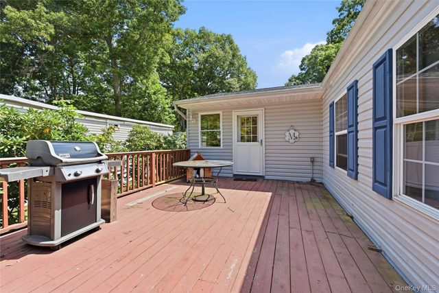 658-A11 Sound Avenue, Calverton, NY 11933