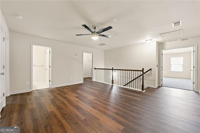 2462 Whiteoak Run SE 18, Smyrna, GA 30080