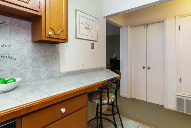 1631 Roxbury Road, F3, Columbus, OH 43212