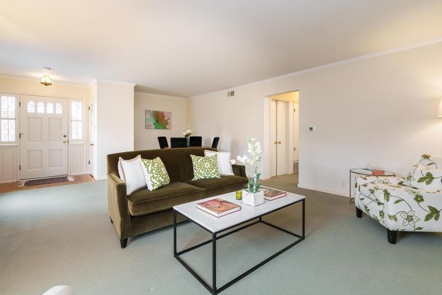 1631 Roxbury Road, F3, Columbus, OH 43212