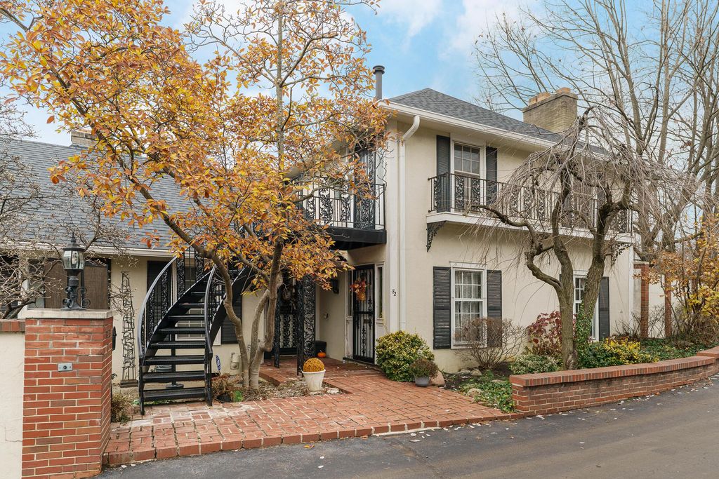 1631 Roxbury Road, F3, Columbus, OH 43212