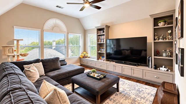 3010 Pecan Way Court, Richmond, TX 77406
