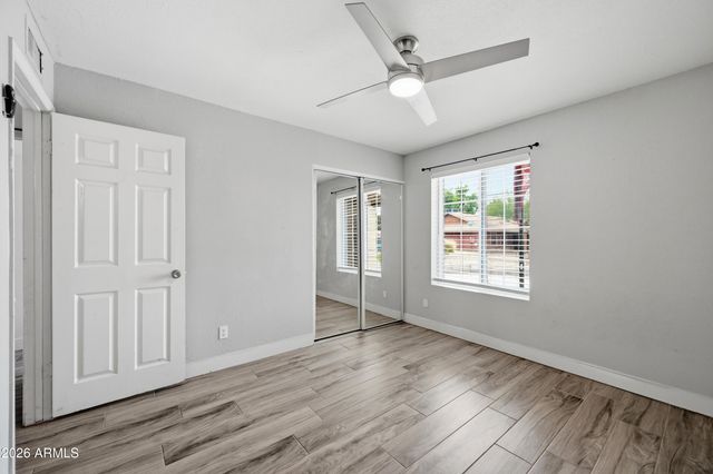 12039 N 60TH Avenue, Glendale, AZ 85304