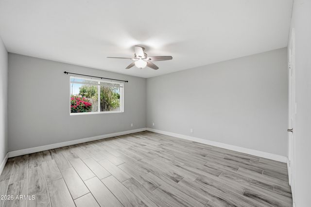 12039 N 60TH Avenue, Glendale, AZ 85304
