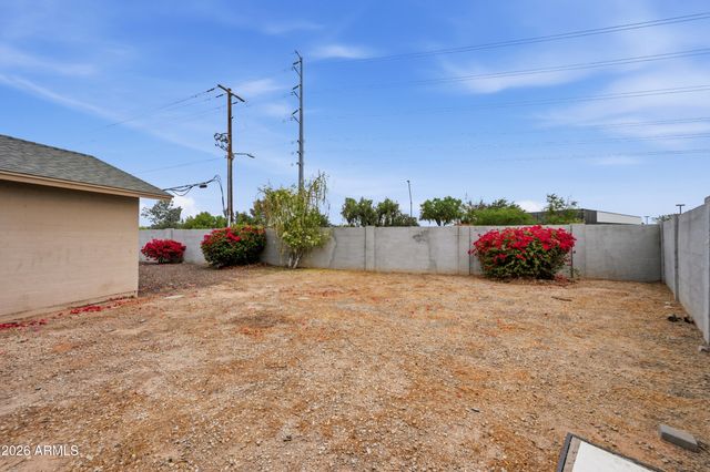 12039 N 60TH Avenue, Glendale, AZ 85304