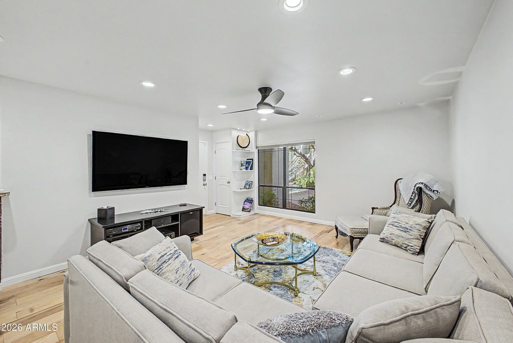 5205 N 24TH Street 103, Phoenix, AZ 85016 — photo 2