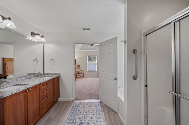 304 Providence Dr, Lebanon, TN 37087