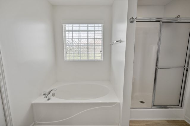 304 Providence Dr, Lebanon, TN 37087