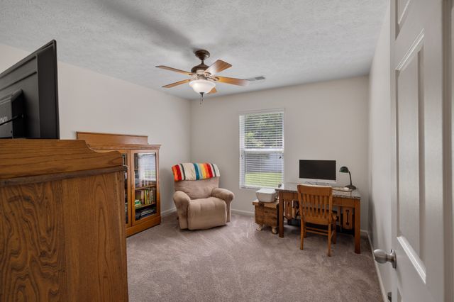 304 Providence Dr, Lebanon, TN 37087
