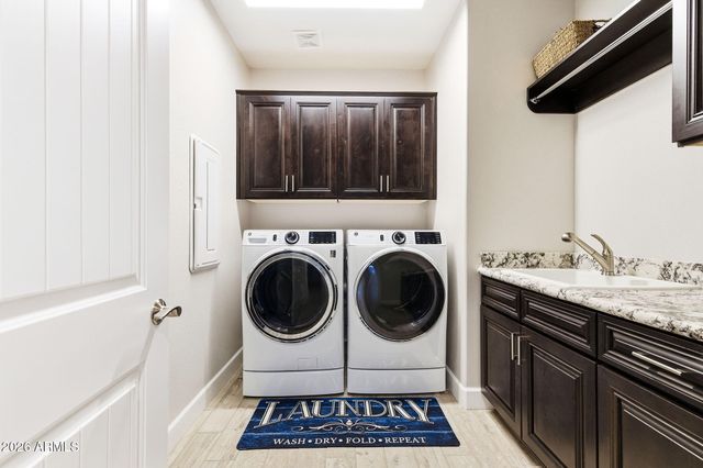 5691 N DAKOTA Drive, Eloy, AZ 85131