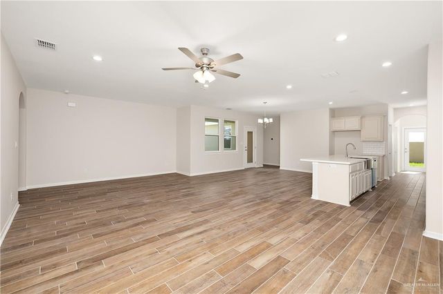 6528 Anaqua Loop, Mcallen, TX 78504