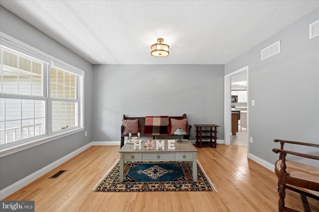 102 CLEVENGER CT, Winchester, VA 22601