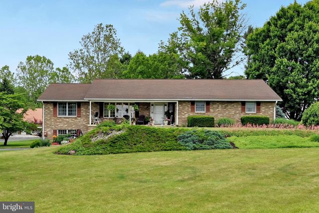 205 FOX RD, Lebanon, PA 17042