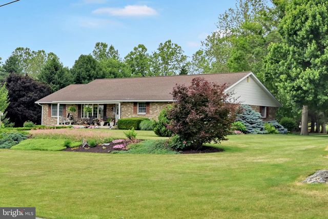 205 FOX RD, Lebanon, PA 17042