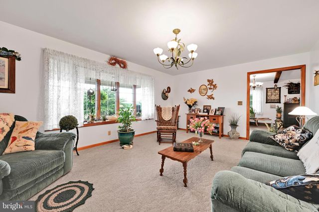 205 FOX RD, Lebanon, PA 17042