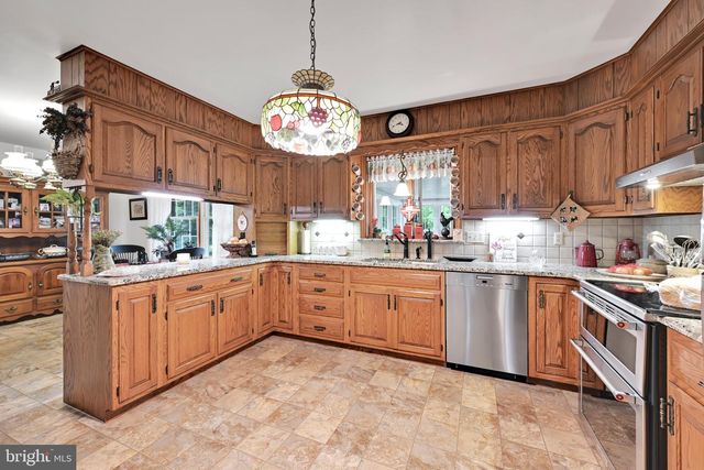 205 FOX RD, Lebanon, PA 17042