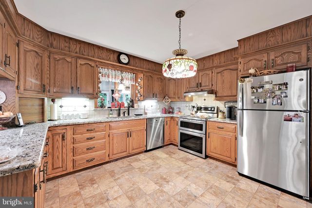 205 FOX RD, Lebanon, PA 17042