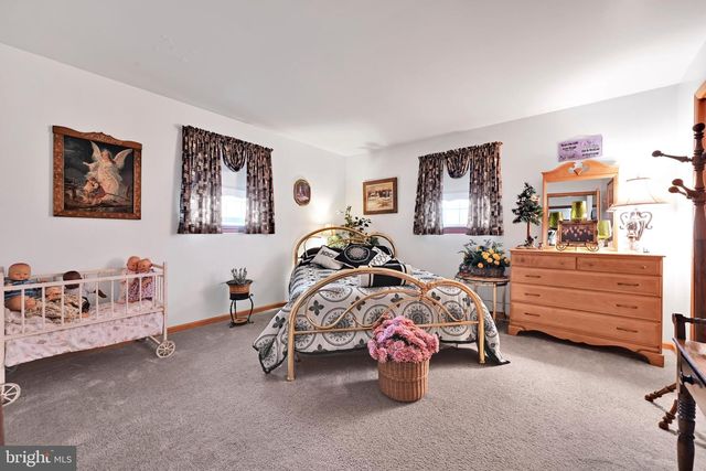 205 FOX RD, Lebanon, PA 17042