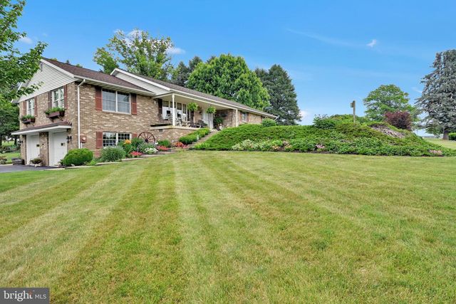 205 FOX RD, Lebanon, PA 17042