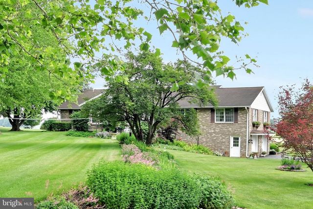 205 FOX RD, Lebanon, PA 17042