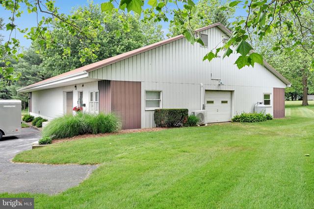 205 FOX RD, Lebanon, PA 17042