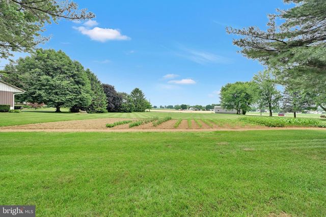205 FOX RD, Lebanon, PA 17042