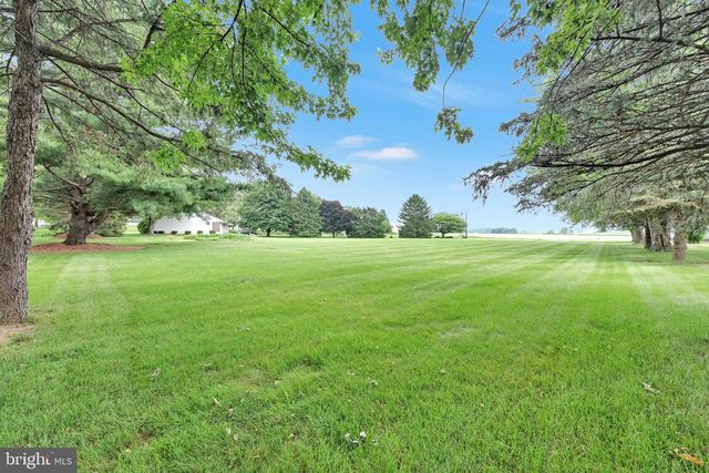 205 FOX RD, Lebanon, PA 17042