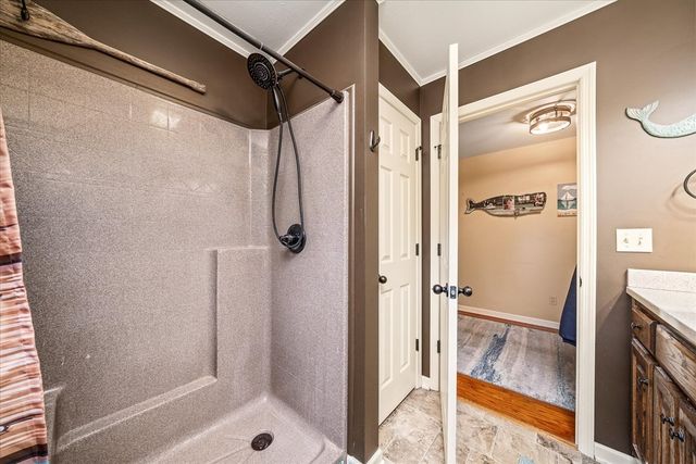 1200 Sullivan Dr, Lafayette, TN 37083