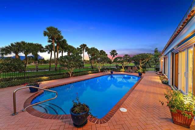 1132 Country Club Drive, North Palm Beach, FL 33408