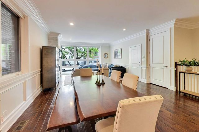 2312 W BELMONT Avenue 1E, Chicago, IL 60618