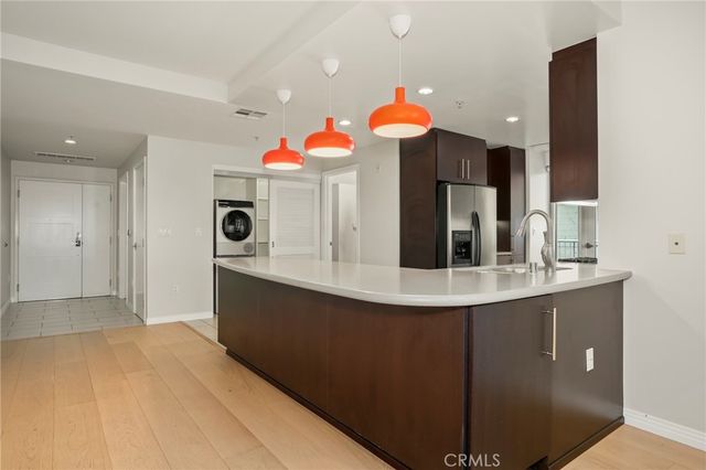 540 S Kenmore Avenue 203, Los Angeles, CA 90020